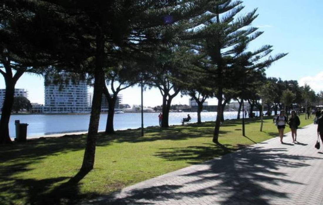 90B Yeedong Road, FALCON, WA 6210 AUS