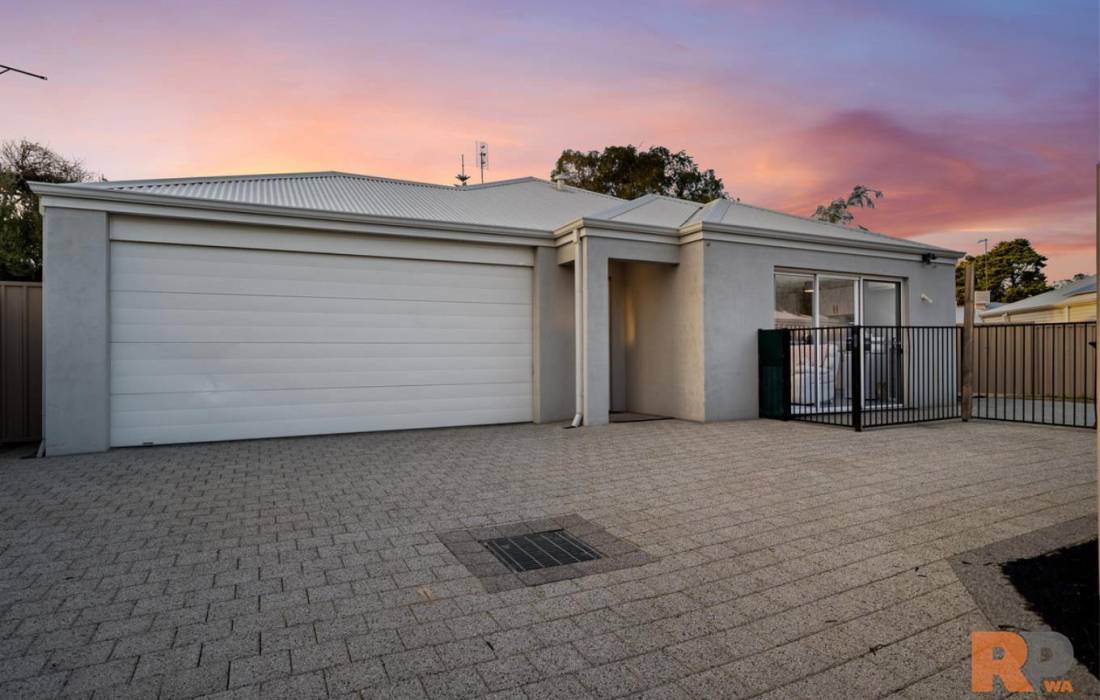90B Yeedong Road, FALCON, WA 6210 AUS