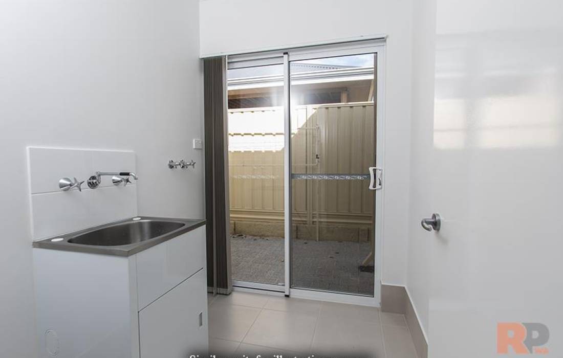 3/4 Quendamia Lane, MANDURAH, WA 6210 Australia