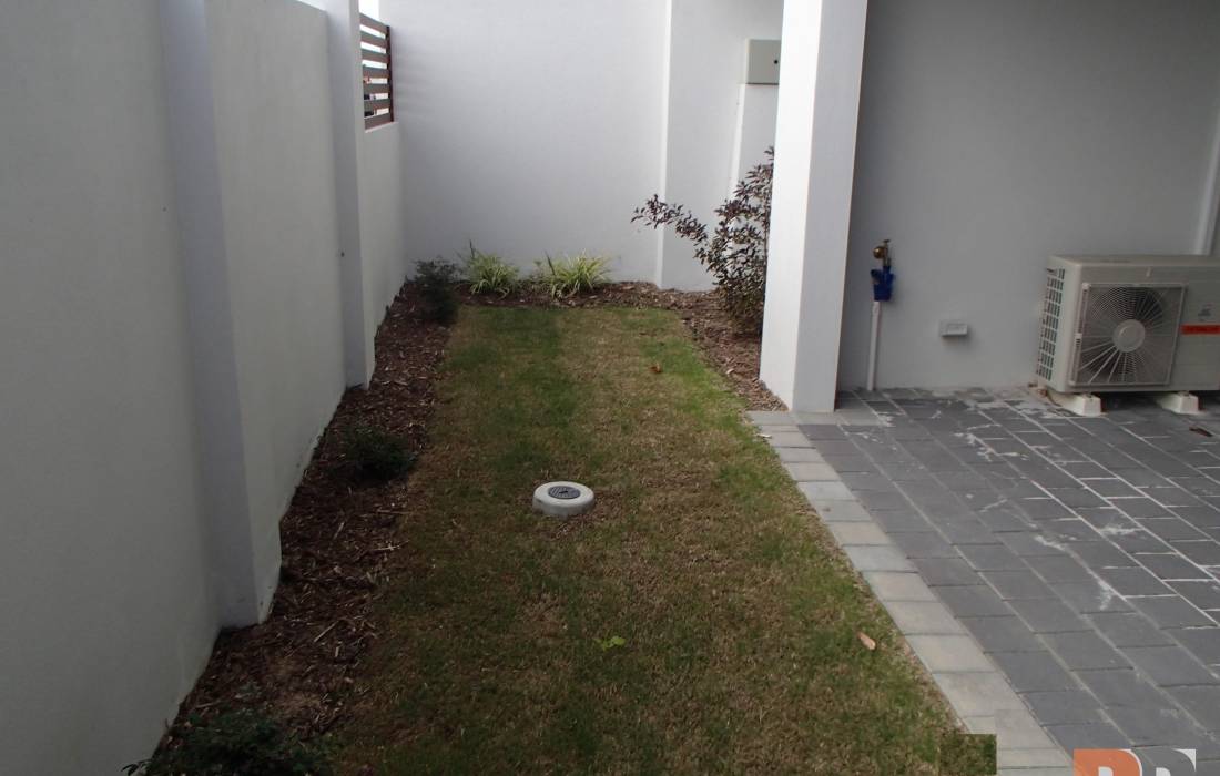 3/22 Roccella Loop, ASHBY, WA 6065 Australia