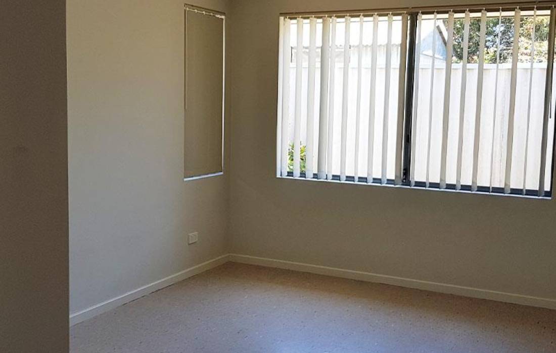 4/8 Locke Street, CAREY PARK, WA 6230 AUS