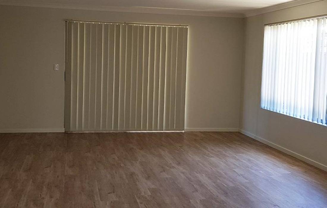 4/8 Locke Street, CAREY PARK, WA 6230 AUS