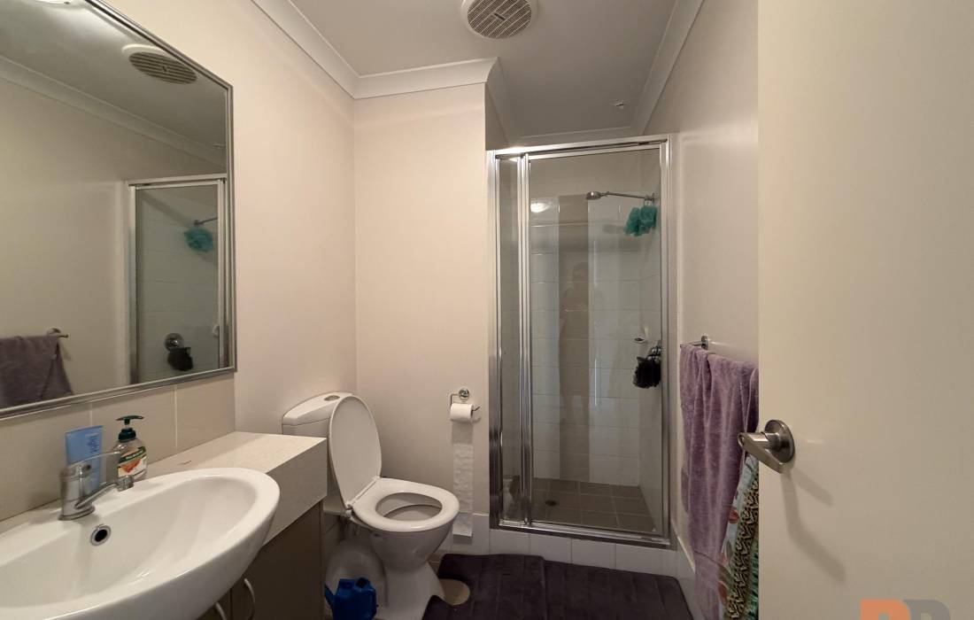 180 Shiraz Boulevard, PEARSALL, WA 6065