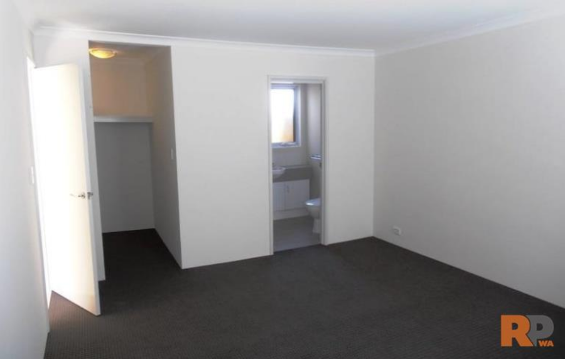 16 Sugarbush Way, YANCHEP, WA 6035 AUS