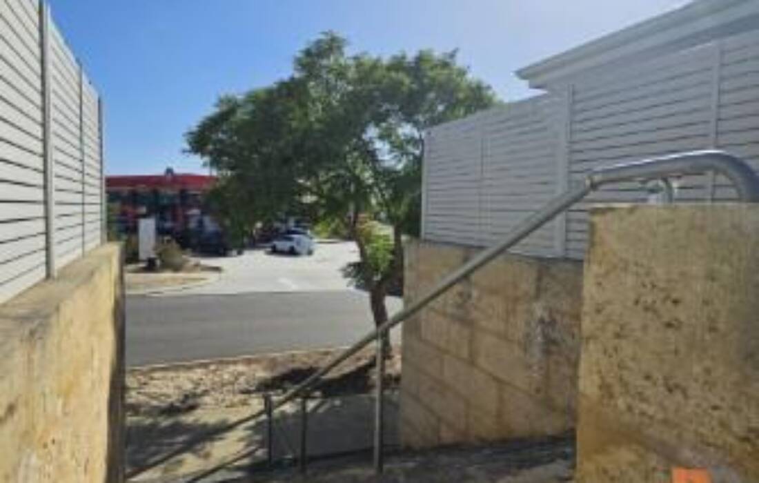 10/84 Lemon Gum Drive, BALDIVIS, WA 6171 Australia