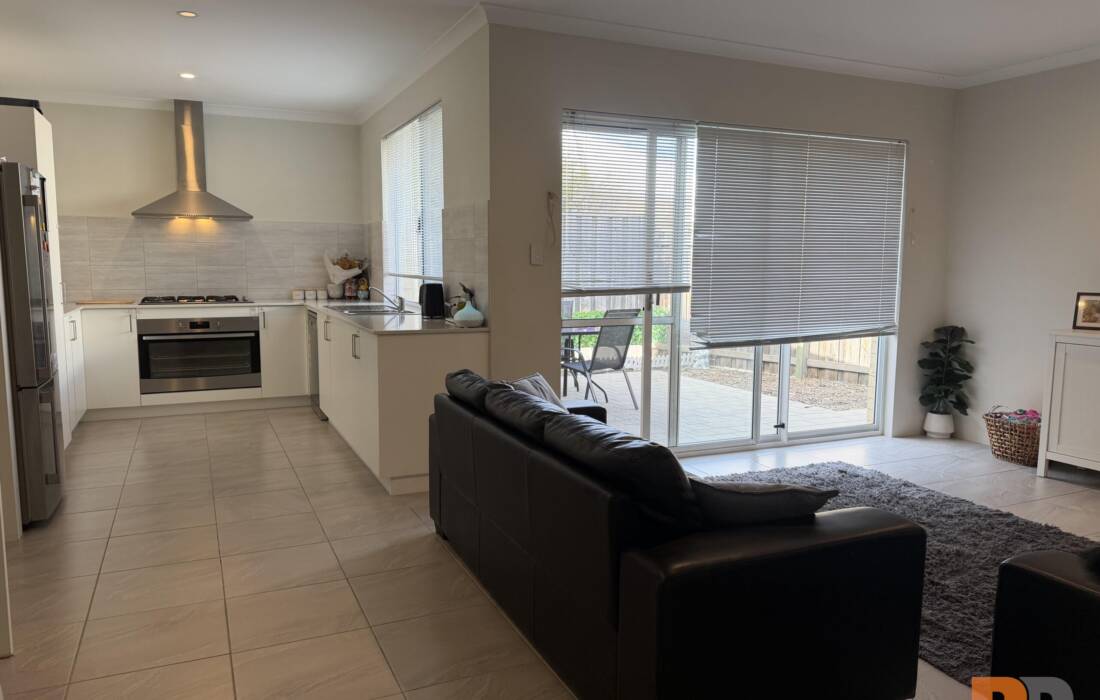 3 Fuschia Lane, ELLENBROOK, WA 6069 AUS