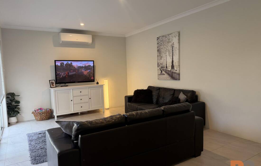 3 Fuschia Lane, ELLENBROOK, WA 6069 AUS