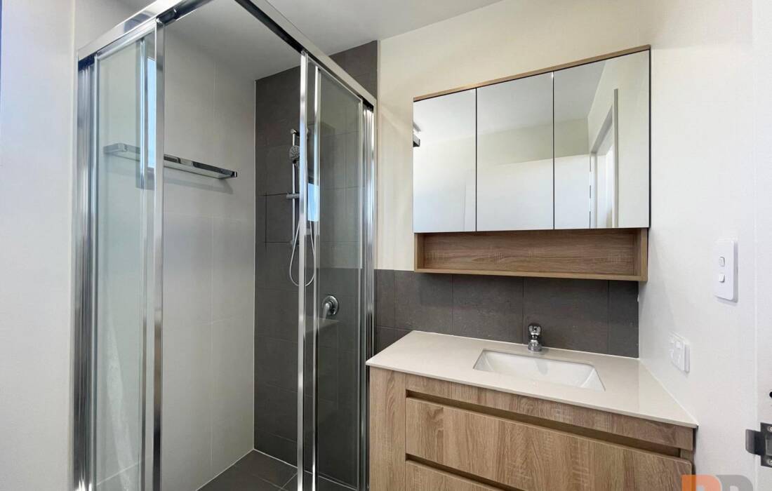 1/114 Waldeck Road, CAVERSHAM, WA 6055 AUSTRALIA