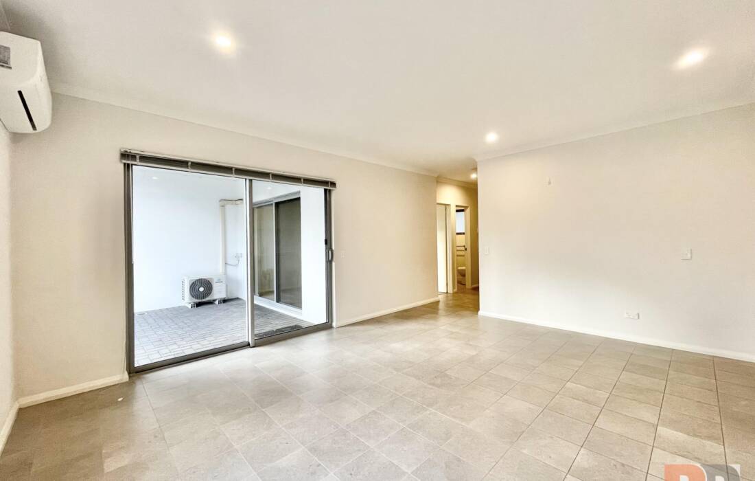 8/114 Great Northern Highway, MIDLAND, WA 6056 AUS