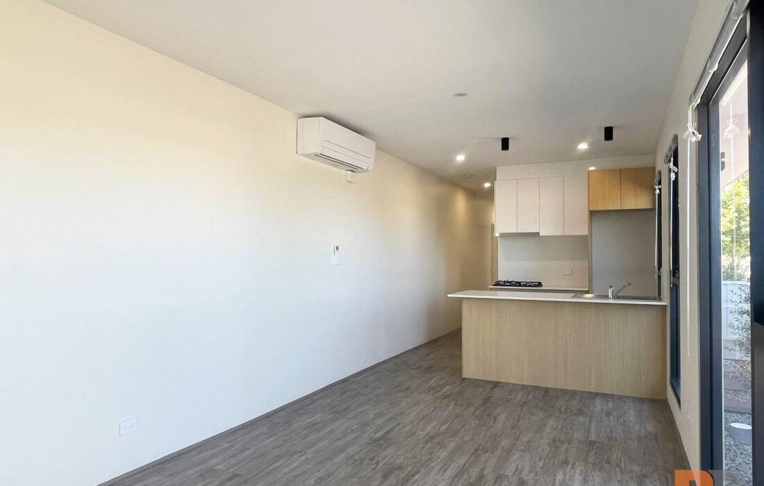 1/114 Waldeck Road, CAVERSHAM, WA 6055 AUSTRALIA