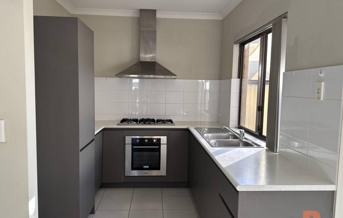 1 Azalea Place, BALLAJURA, WA 6066 AUS