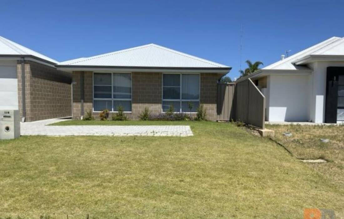 12A Bow Street, GLEN IRIS, WA 6230 AUS