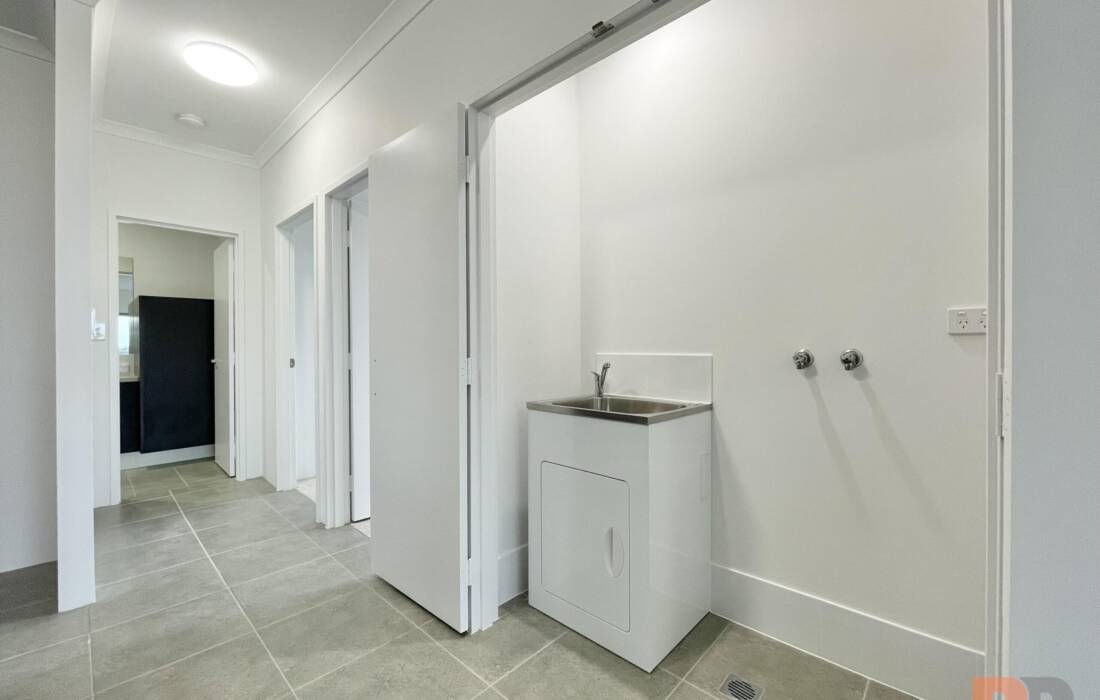 104/21 Blackberry Drive, Ashby, WA 6065 Australia