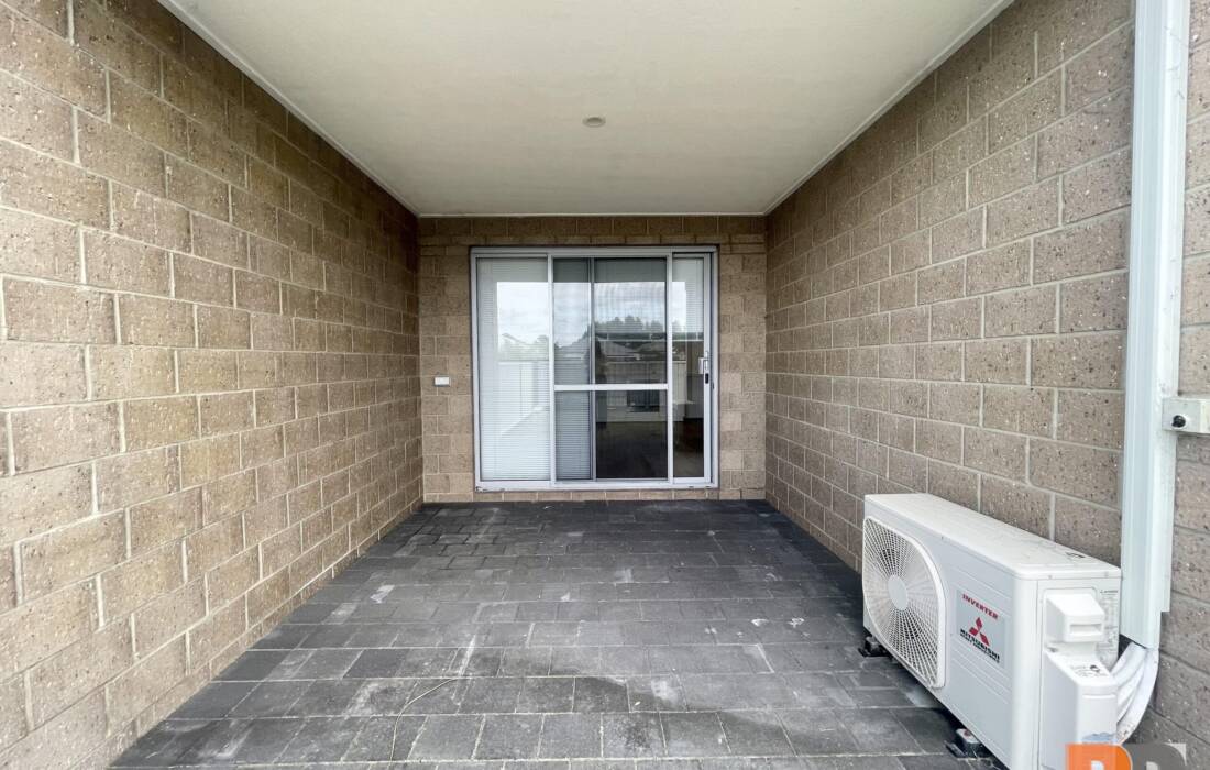 5/2 Delaronde Drive, SUCCESS, WA 6164