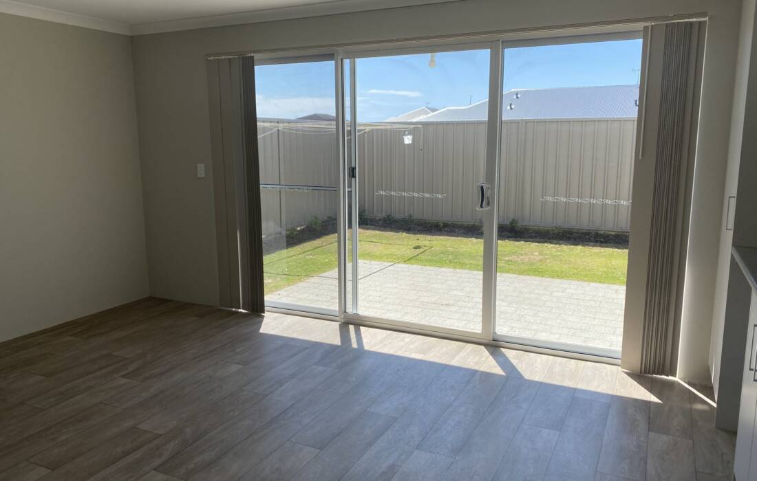 15B Bow Street, GLEN IRIS, WA 6230 Australia