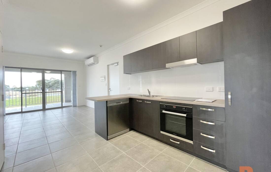 104/21 Blackberry Drive, Ashby, WA 6065 Australia