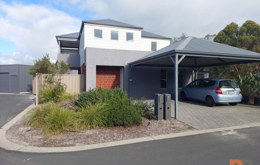 14 Valcros Circuit, DUNSBOROUGH, WA 6281 Australia