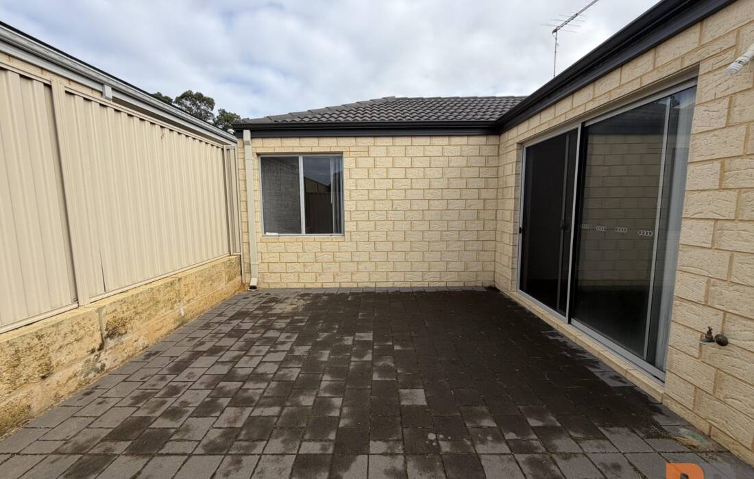 3 Belches Loop, SEVILLE GROVE, WA 6112 AUS