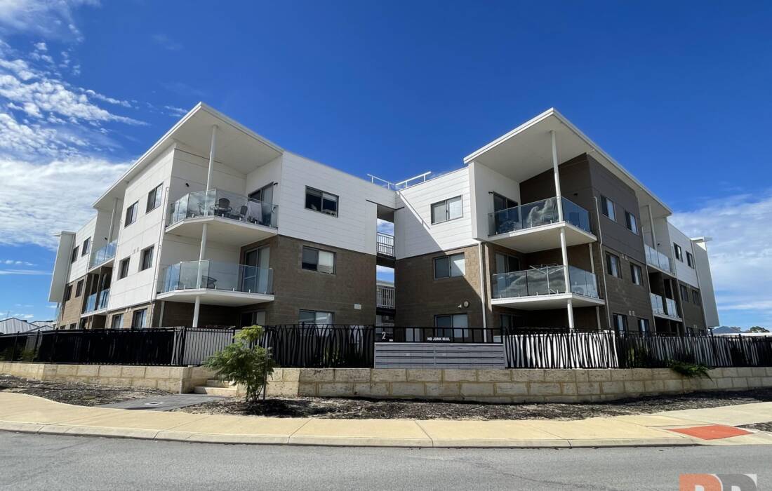 5/2 Delaronde Drive, SUCCESS, WA 6164