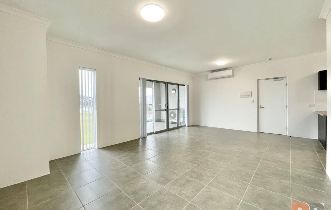 204/21 Blackberry Drive, ASHBY, WA 6065 Australia