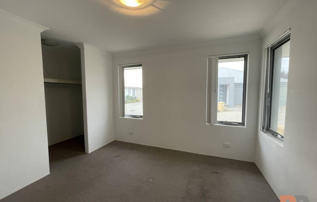 1/71 River Avenue, MADDINGTON, WA 6109 Australia