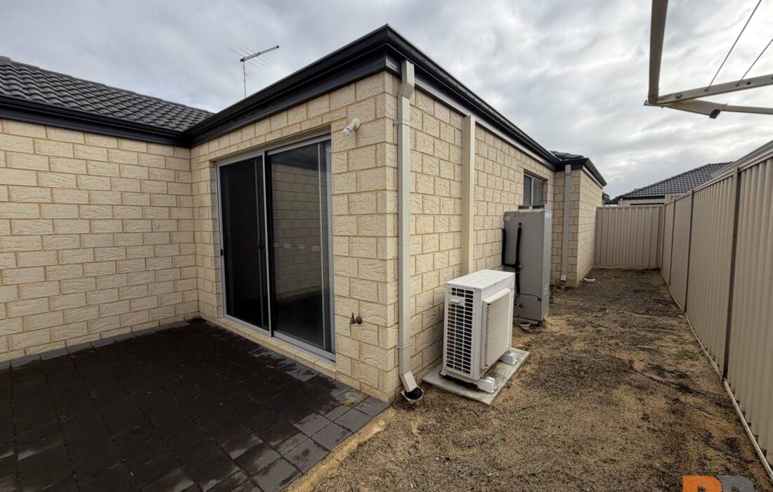 3 Belches Loop, SEVILLE GROVE, WA 6112 AUS