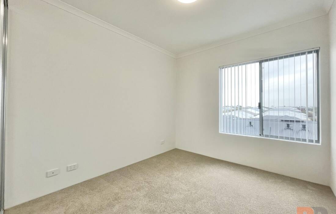104/21 Blackberry Drive, Ashby, WA 6065 Australia